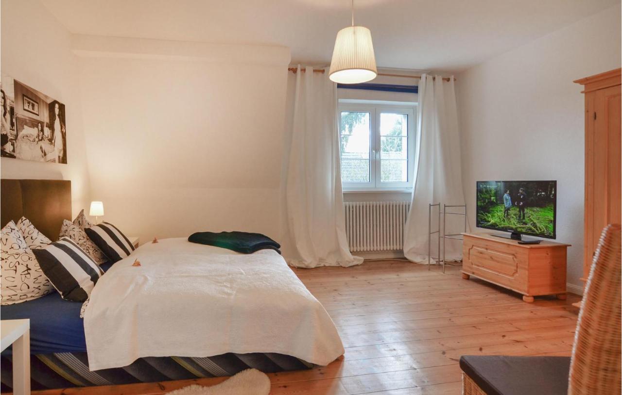2 Bedroom Lovely In Casa vacanze Berlino